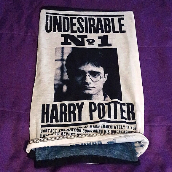 NWOT Harry Potter Face/Neck covering- Undesirable #1 Wanted Poster - Picture 6 of 7